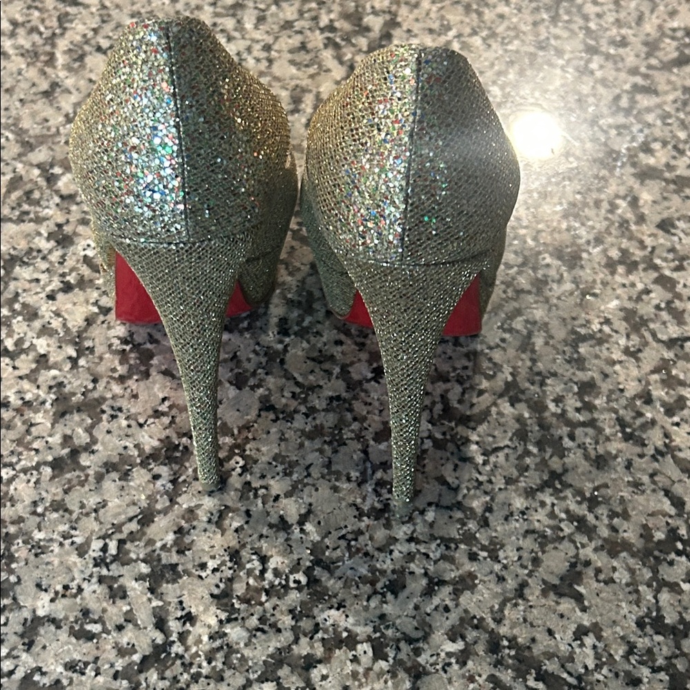 Christian Louboutin Glittering Gold Peep-Toe Heels - Picture 7 of 7